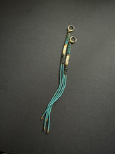 Load image into Gallery viewer, Tila Slim Earrings 4560