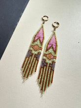 Load image into Gallery viewer, Beaded Fringe Earrings 4569