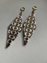 Load image into Gallery viewer, Moonmoonnoomnoom Earrings 4436