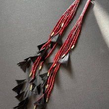 Load image into Gallery viewer, Makade Gookowensii Miigwaan // Black Moth Feather 4689
