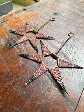 Load image into Gallery viewer, Makizin Anang/Star Earrings 4663
