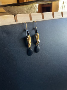 Brass Drop Earrings 4060