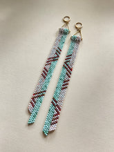 Load image into Gallery viewer, Beaded Fringe Earrings 4082
