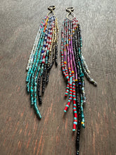 Load image into Gallery viewer, Fringe Earrings 4648
