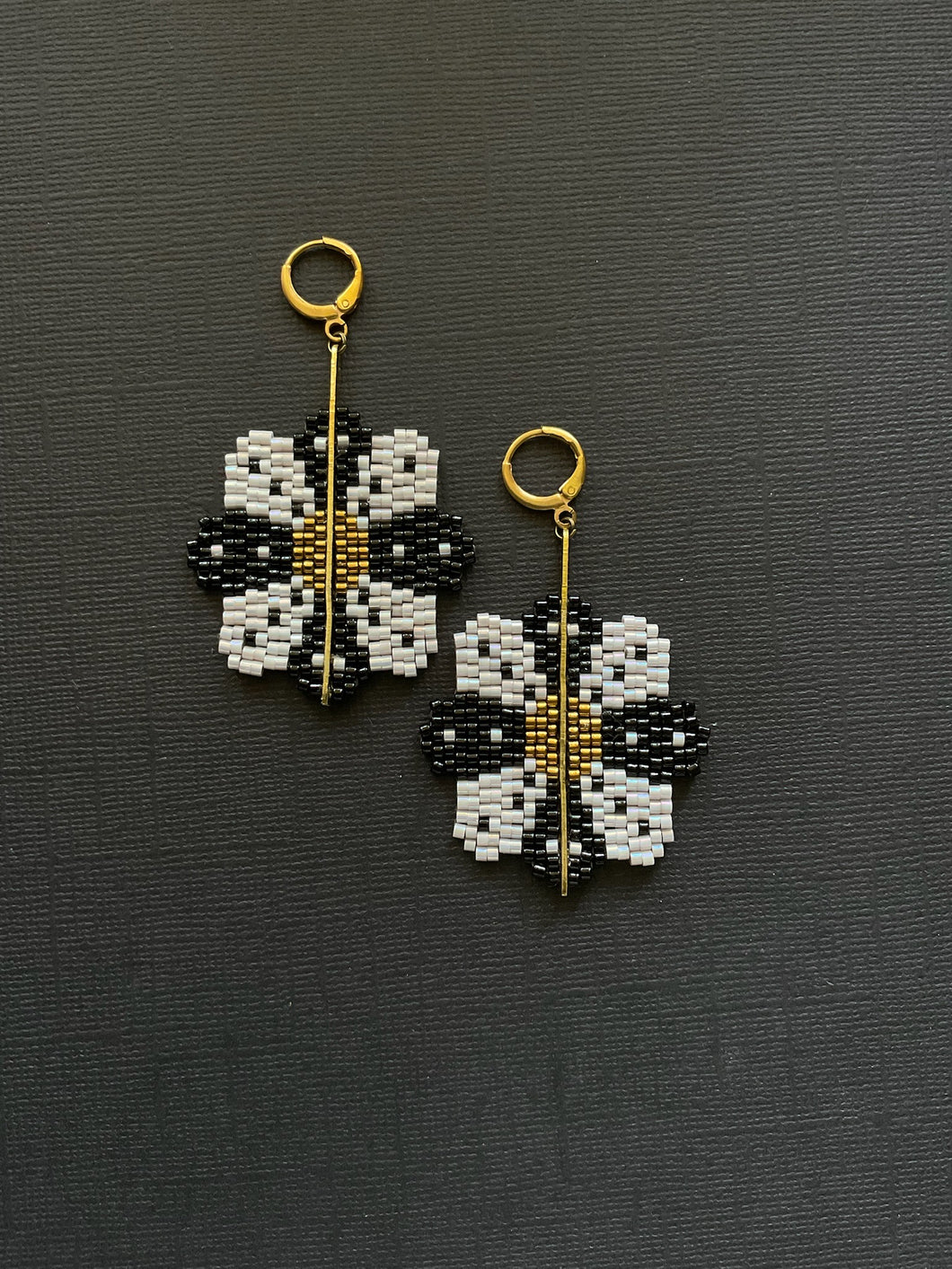 Beaded Drop Earrings 4013