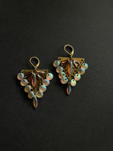 Load image into Gallery viewer, Art Deco Backlit Earrings 4124
