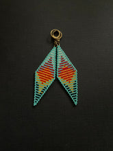 Load image into Gallery viewer, Minorly Flubbed Drop Earrings 4425
