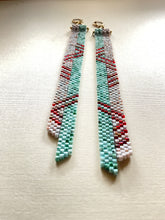 Load image into Gallery viewer, Beaded Fringe Earrings 4082
