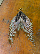 Load image into Gallery viewer, Fringe Earrings 4631
