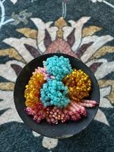 Load image into Gallery viewer, Flower drop earrings 4635
