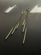 Load image into Gallery viewer, Beaded Quill Drop Earrings 3790
