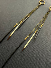 Load image into Gallery viewer, Beaded Quill Drop Earrings 3793
