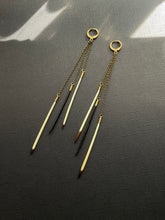Load image into Gallery viewer, Beaded Quill Drop Earrings 3794
