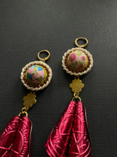 Load image into Gallery viewer, Beaded Drop Earrings 3801
