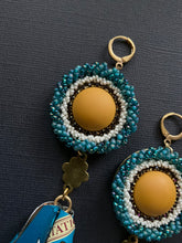 Load image into Gallery viewer, Beaded Drop Earrings 3812
