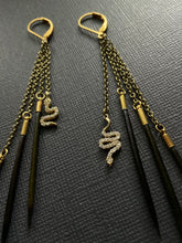 Load image into Gallery viewer, Quill Drop Earrings 3841
