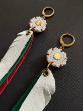 Load image into Gallery viewer, Beaded Drop Earrings 3865
