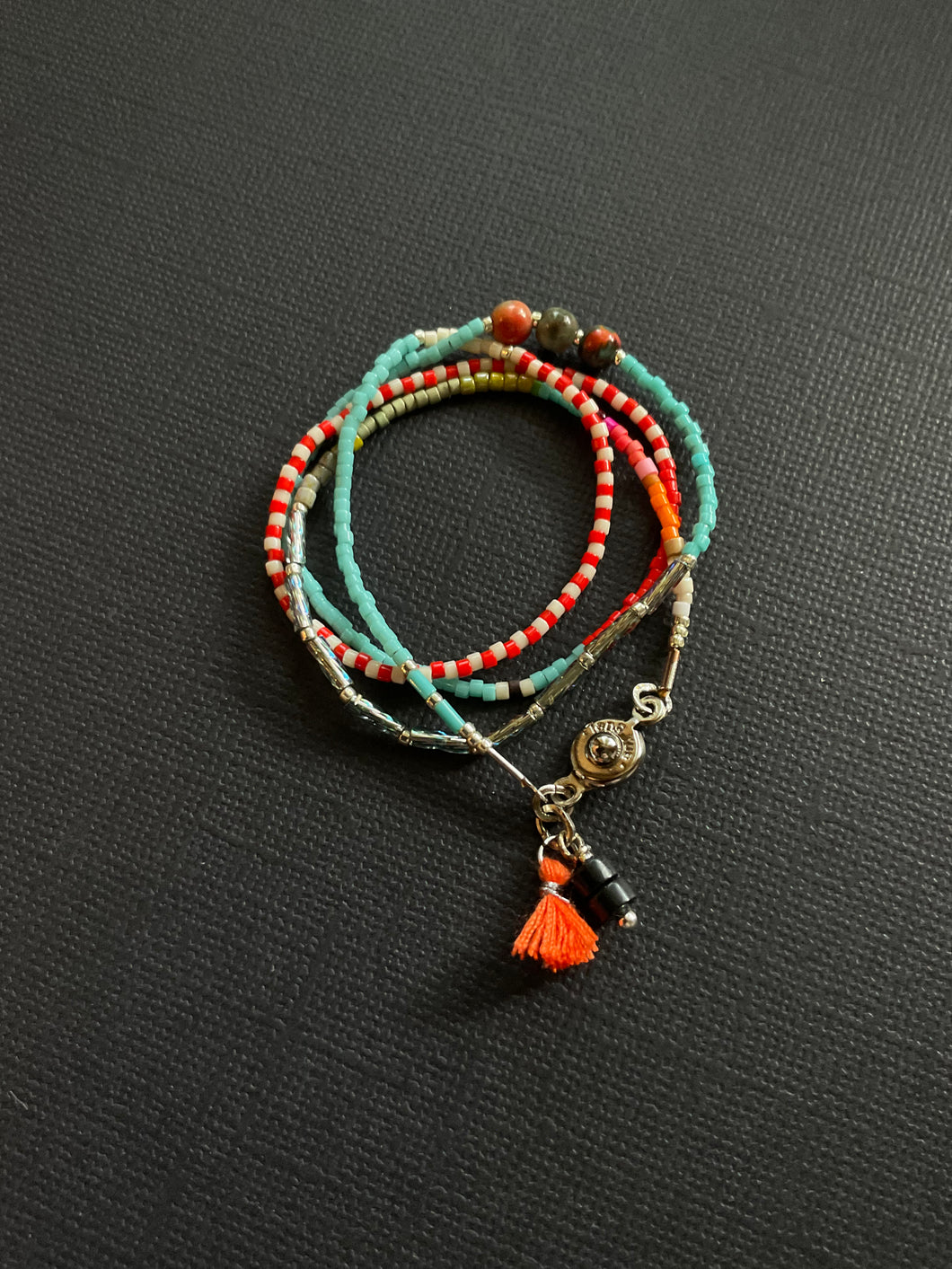 Simple Beaded Necklace 3878