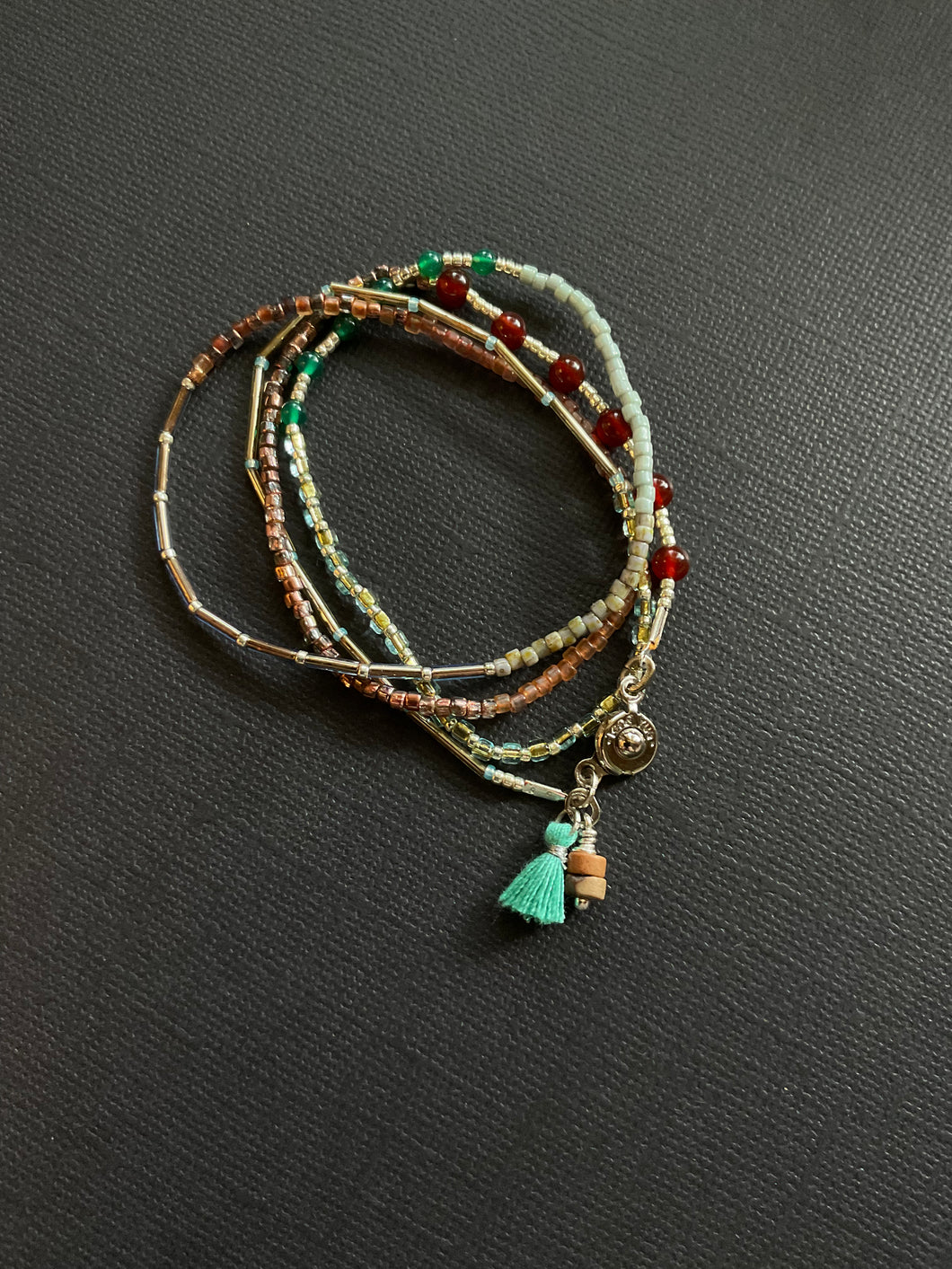 Simple Beaded Necklace 3880