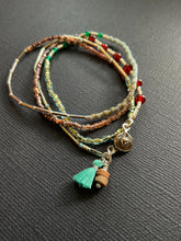 Load image into Gallery viewer, Simple Beaded Necklace 3880
