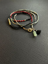 Load image into Gallery viewer, Simple Beaded Necklace 3884
