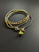 Load image into Gallery viewer, Simple Beaded Necklace 3888
