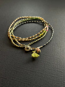 Simple Beaded Necklace 3888