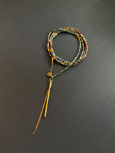 Load image into Gallery viewer, Simple Beaded Necklace 3900
