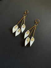 Load image into Gallery viewer, Leather Drop Earrings 3907
