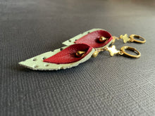 Load image into Gallery viewer, Leather Drop Earrings 3911
