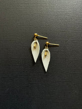 Load image into Gallery viewer, Leather Drop Stud Earrings 3912
