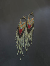 Load image into Gallery viewer, Beaded Fringe Earrings 3934
