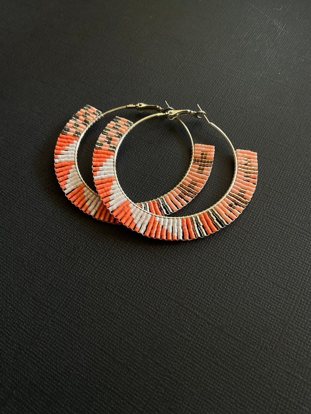 Beaded Hoop Earrings 3943