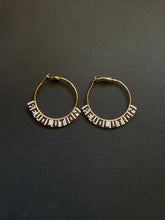 Load image into Gallery viewer, Basic Revolution Hoop Earrings 3945
