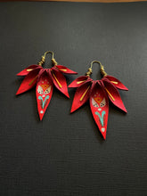 Load image into Gallery viewer, Beaded Leather Drop Earrings 3951
