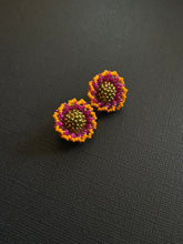 Load image into Gallery viewer, Beaded Stud Earrings 3964
