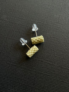 Beaded Stud Earrings 3969