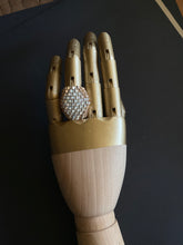 Load image into Gallery viewer, Beaded Ring 3972
