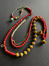Load image into Gallery viewer, Not So Simple Beaded Necklace 4592
