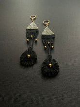 Load image into Gallery viewer, Art Deco Drop Earrings 4158
