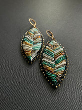 Load image into Gallery viewer, Beaded Leaf Earrings 4164

