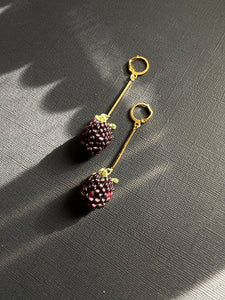 Medium BlackBerry Earrings 4183