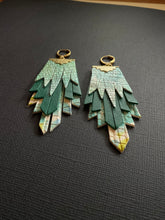 Load image into Gallery viewer, Leather Drop Earrings 4200
