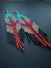 Load image into Gallery viewer, Medium Bizzarro Hawa’a Earrings 3747
