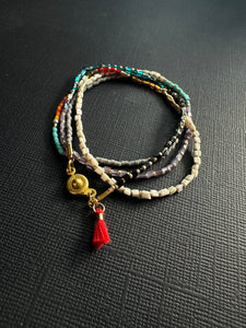 Simple Beaded Necklace 3763
