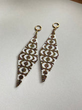 Load image into Gallery viewer, Moonmoonnoomnoom Earrings 4436
