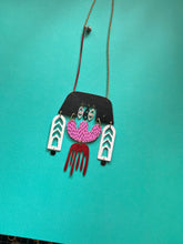 Load image into Gallery viewer, Carnival 1935 Pendant 4512
