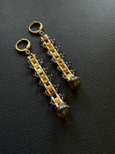 Load image into Gallery viewer, Beaded Drop Earrings 2157
