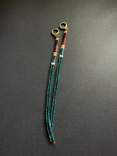 Load image into Gallery viewer, Tila Slim Earrings 2384
