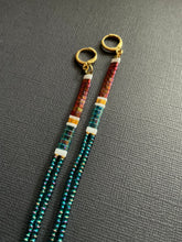 Load image into Gallery viewer, Tila Slim Earrings 2384
